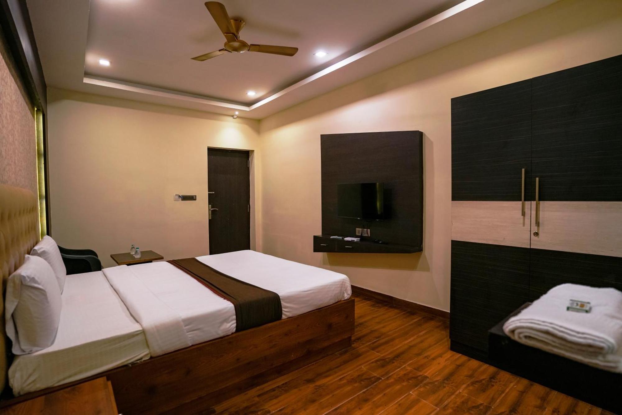 La Courtyard Hotel Pondicherry Luaran gambar