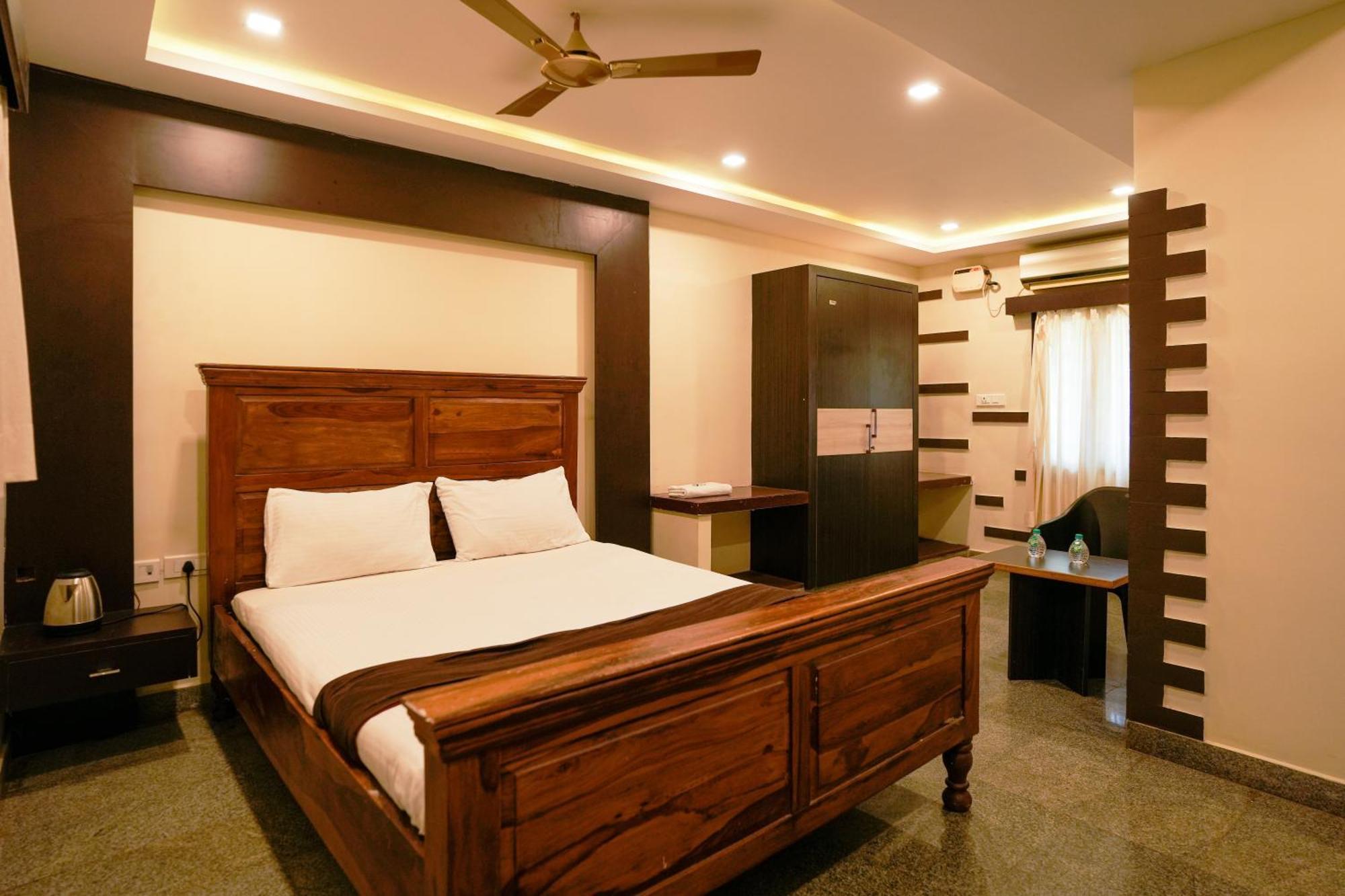 La Courtyard Hotel Pondicherry Luaran gambar