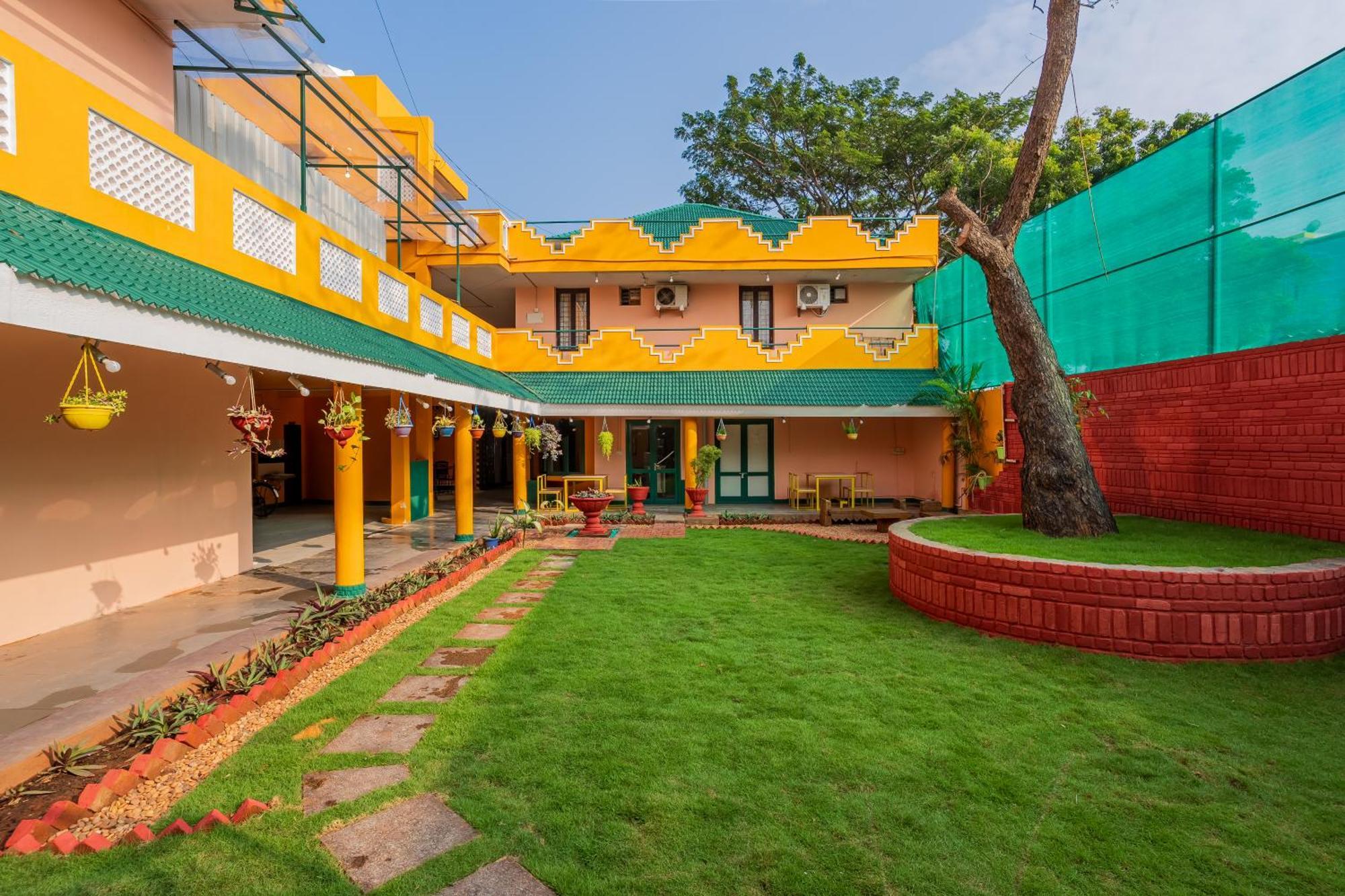 La Courtyard Hotel Pondicherry Luaran gambar